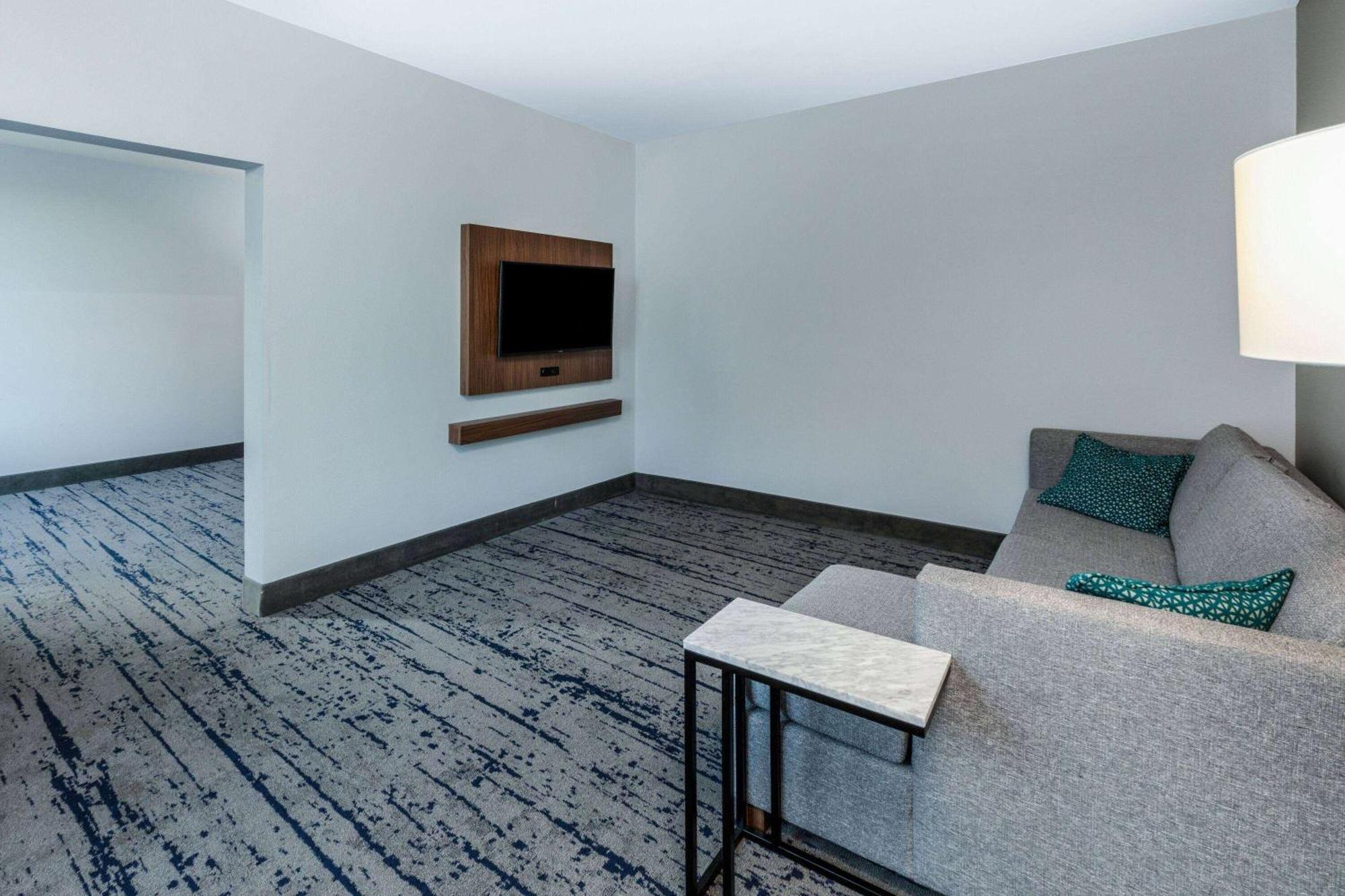 La Quinta Inn & Suites By Wyndham Dallas - Frisco Stadium Kültér fotó